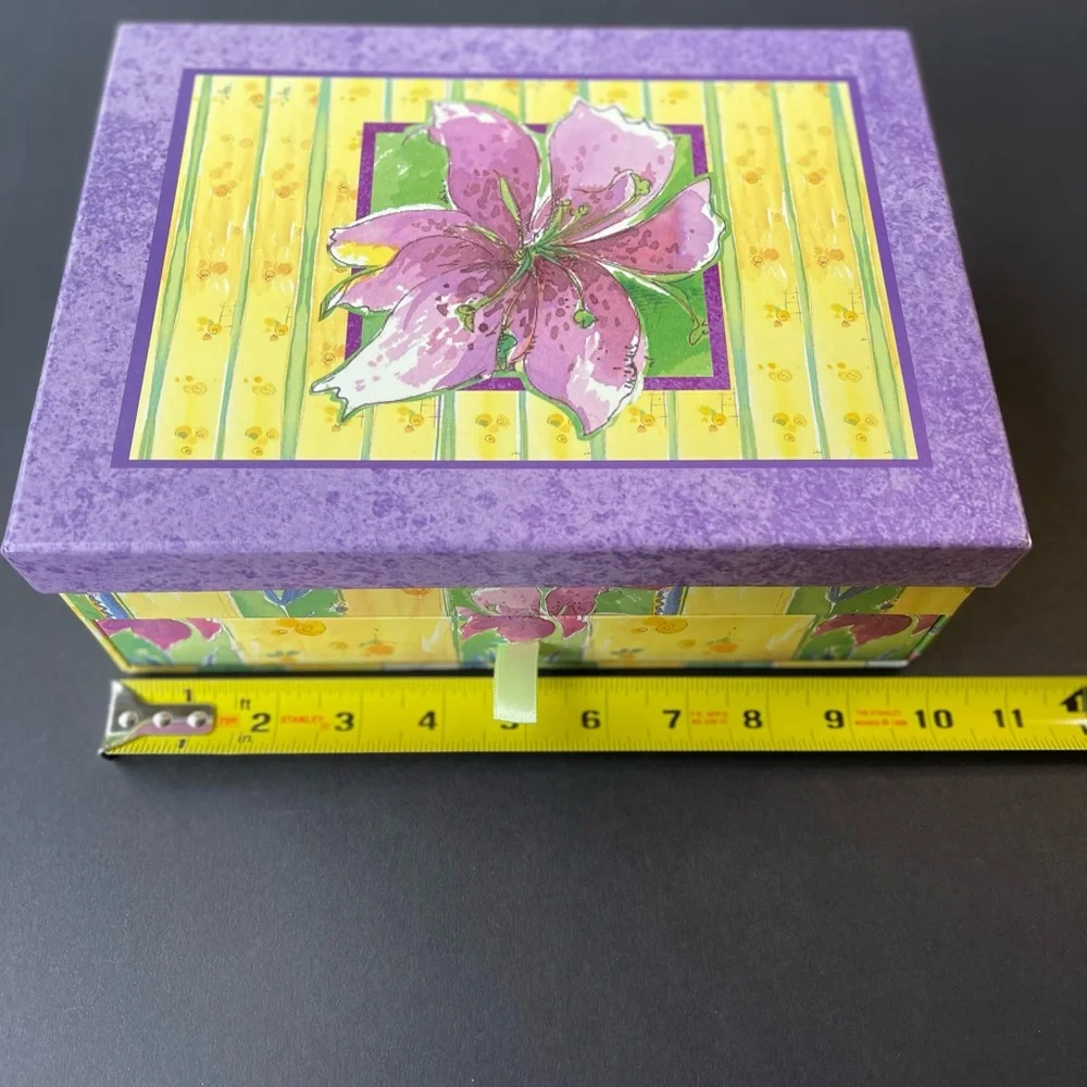 Stationery Box with Drawer plus 22 Cards, 22 Envelopes, & Decorations for Cards